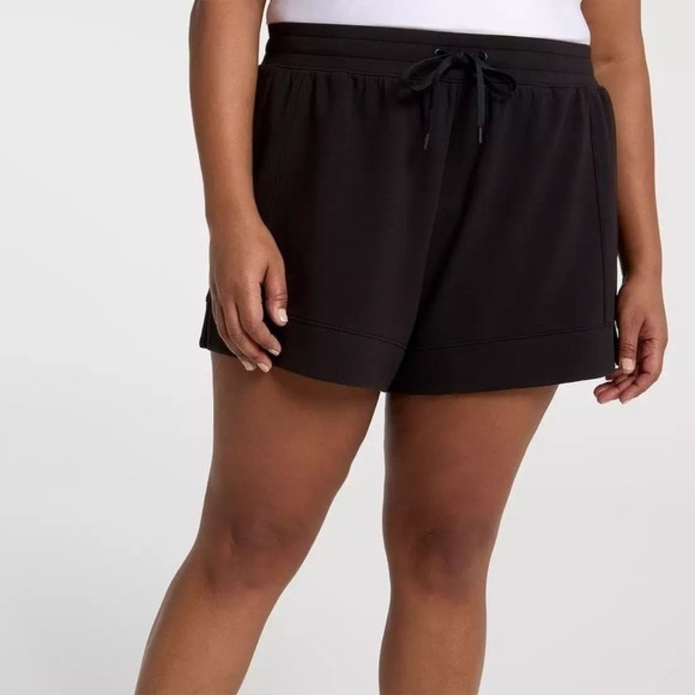 DSG Girls' Stride Fleece Mid Rise Shorts Black Size Small NWT